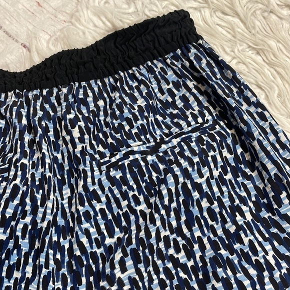 Burberry Brit Silk Paintbrush Patterned Jogger Pants - Picture 11 of 11